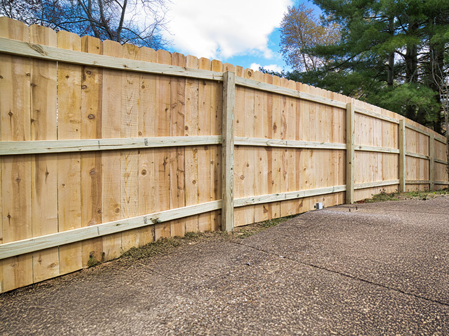 Commercial Wood Fence Company In Bellingham Washington