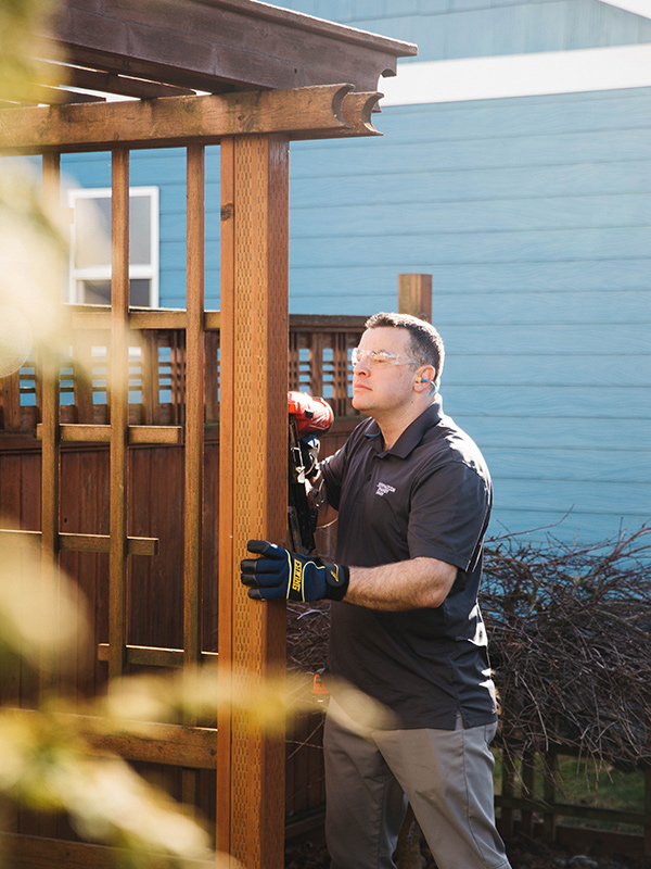 Fence Installation contractor in Bellingham Washington