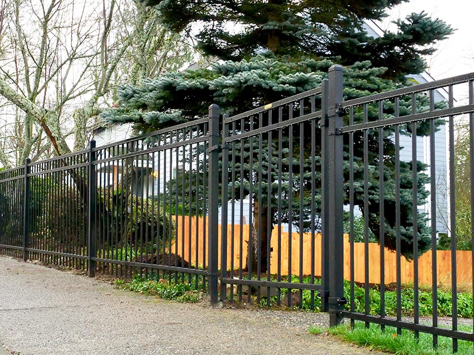 aluminum fence Lynden Washington