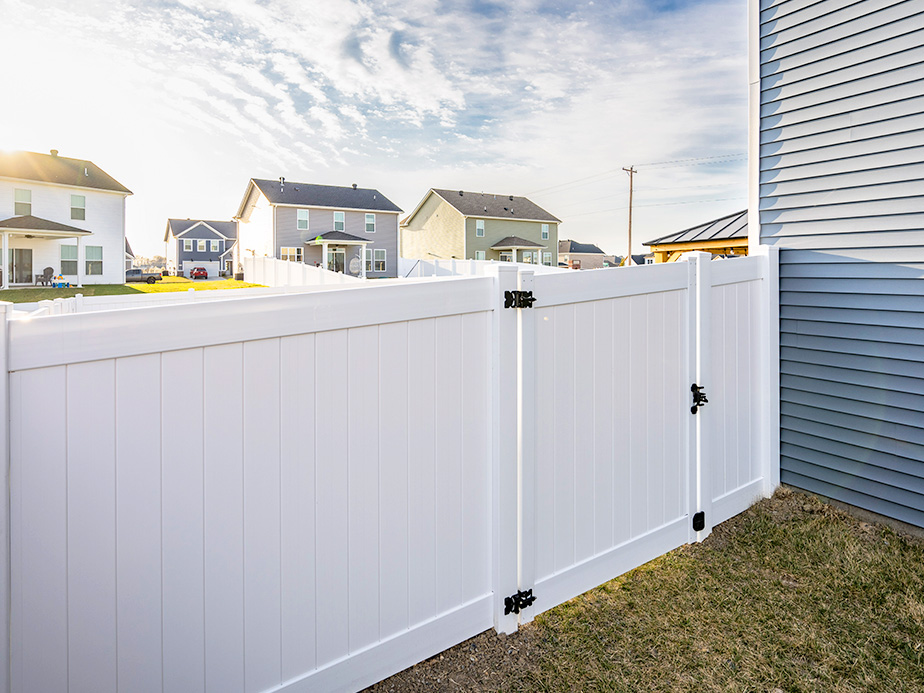 vinyl fence Lynden Washington